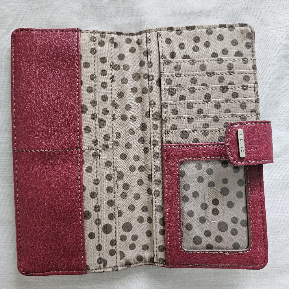 COPY - Relic wallet - Picture 2 of 3